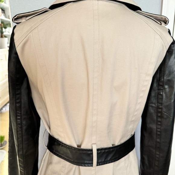 ❌SOLD❌Ann Taylor Trench Coat with Faux Leather Sleeves Small - Picture 4 of 17